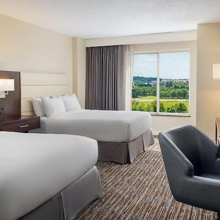 ดับเบิลทรี บาย ฮิลตัน กรีนส์โบโร Hotel ภายนอก รูปภาพ
